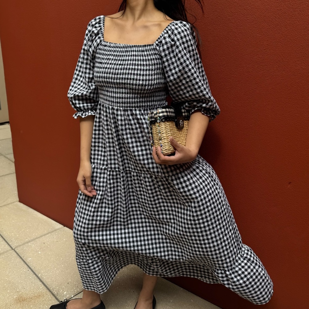 Black and White Gingham Smocked Sundress with Puff Sleeves - Size Medium - Picture 3 of 15